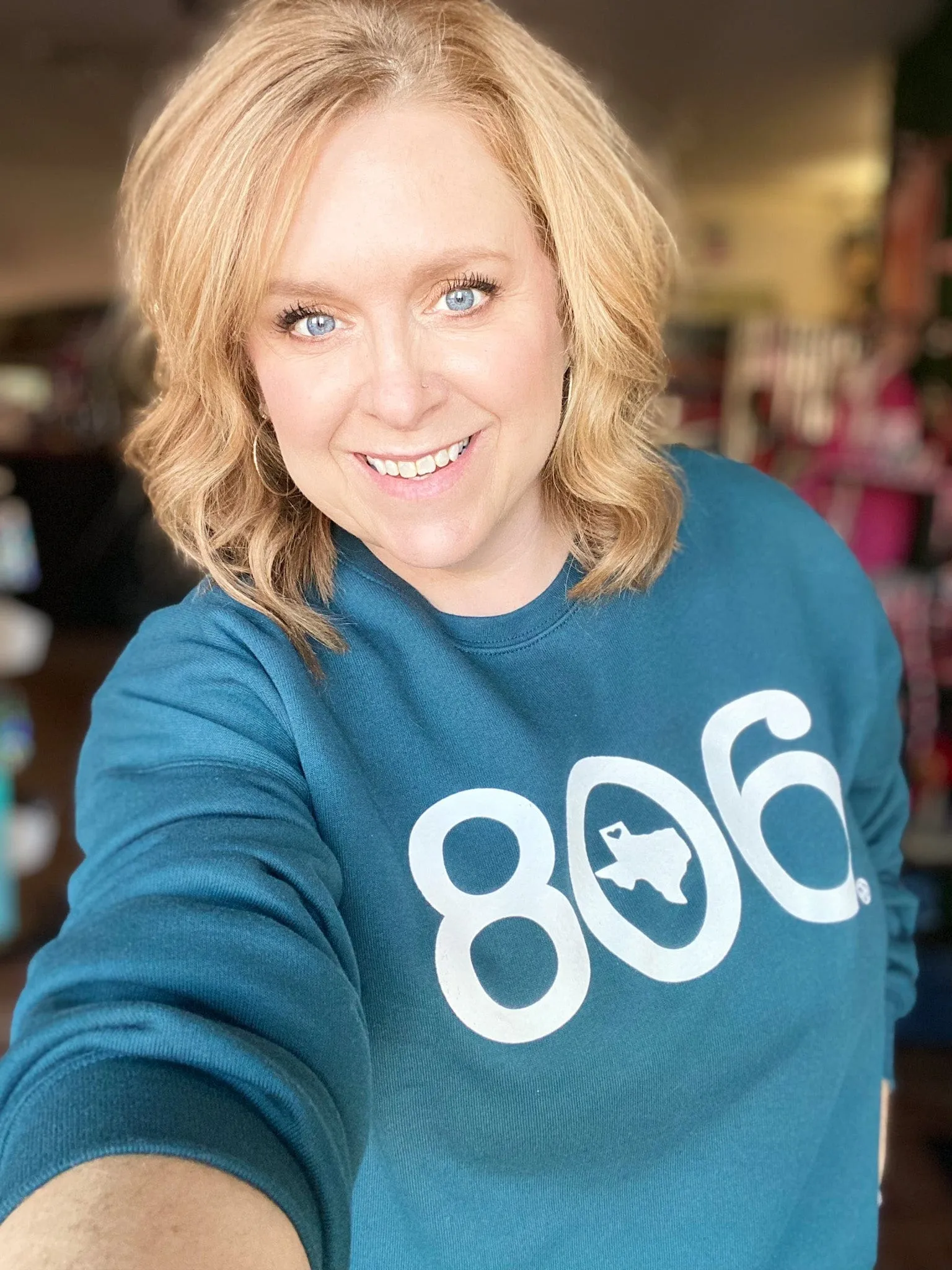 Peacock 806 Sweatshirt