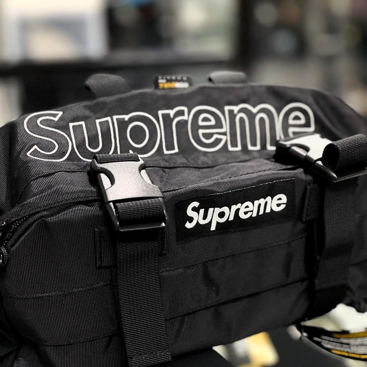 Supreme Large Waist Bag Black