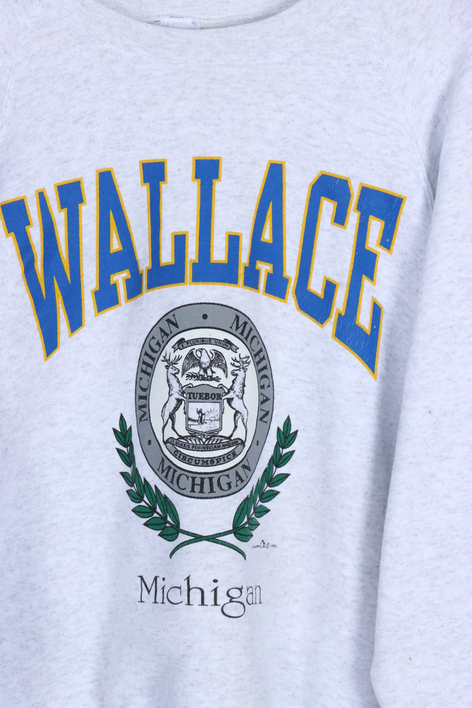 Wallace Michigan 1992 Crest Logo Sweatshirt (XL)